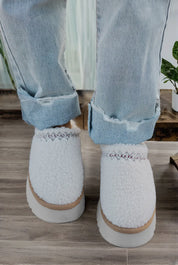 Sherpa Plush Slippers White